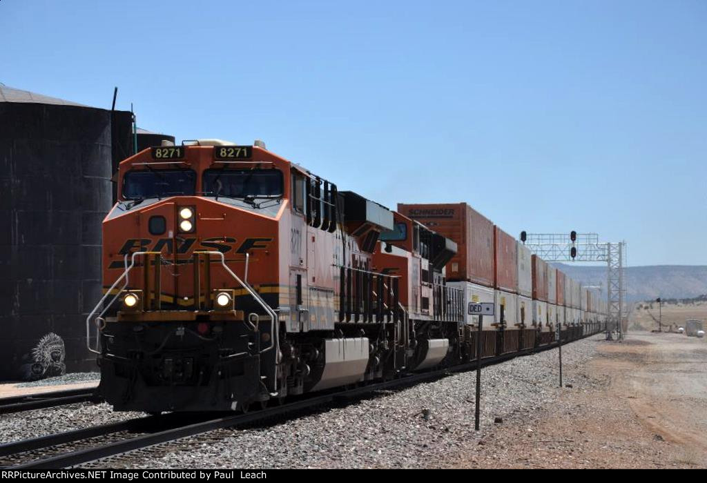 Westbound intermodal past the water tanks